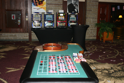 Casino Party Roulette Table